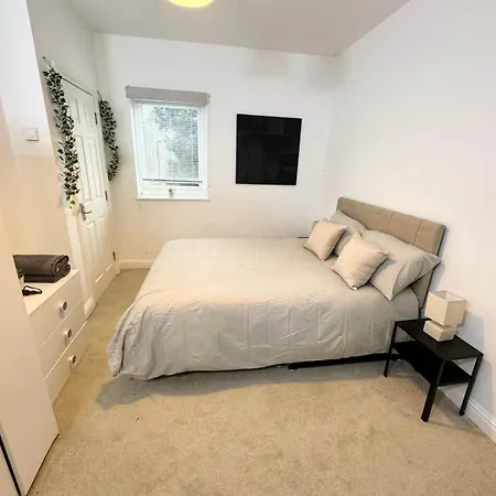 Lovely 1br Flat * بريستول