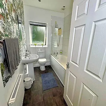 アパート Lovely 1br Flat *