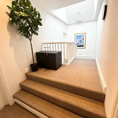 Apartment Lovely 1br Flat Bristol